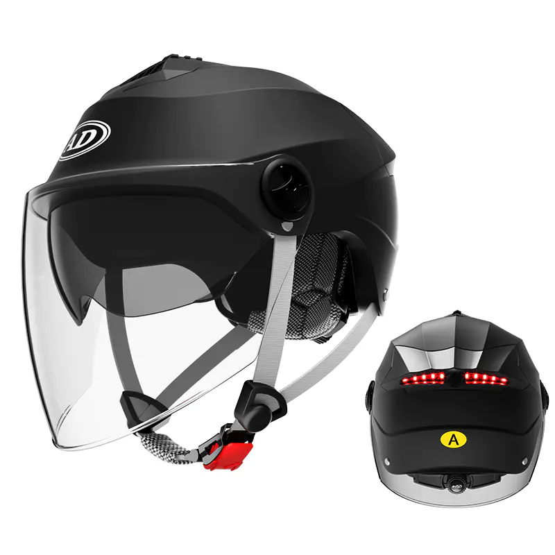 818 LED Lanterna traseira de segurança meia face capacete de motocicleta com viseiras duplas